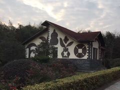 -金孔雀温泉旅游度假村