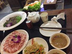 -重庆德庄火锅(体育中心店)