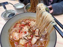 -粉观右江西鲜辣米粉(天地店)