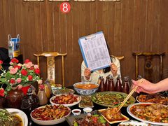 -醉八仙热酒馆(渝中店)