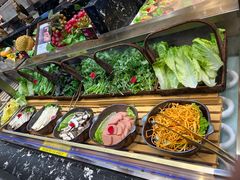 -汉江山料理级自助烤肉黑金冠(周口好吃城店)