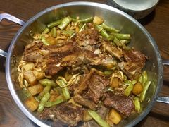 -内蒙焖面大盆骨餐馆(山大路店)