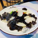 宜山路上热气腾腾热热闹闹的小馆子