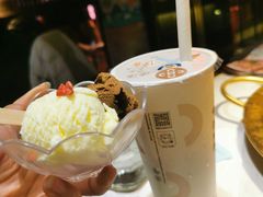 自助冰淇淋-哥老官重庆美蛙鱼头(龙湖杭州金沙天街店)