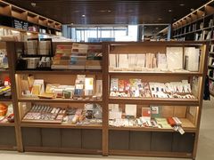 -茑屋书店(天目里店)