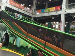 -蒙特利亲子乐园