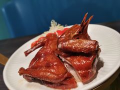 老广乳鸽-鹊玥·粤菜小馆(汇智国际商业中心店)