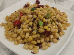 -江城燕子大排档(江汉路步行街店)