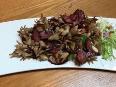 石榴花炒焟肉-渔太泰漓江小馆·广西融合菜(西街店)
