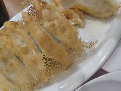 -鲜鲜锅贴(荆山路店)