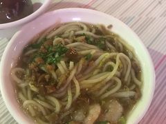 -六合夜市