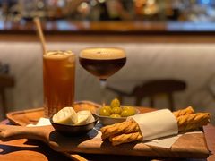 酥脆芝士条指尖小食-星巴克臻选®️咖啡·酒坊Bar Mixato