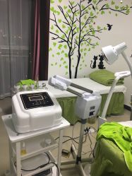 -荟草堂专业痘肌皮肤管理