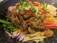 -江湖小牛·水煮牛排火锅(欧亚新生活购物广场店)