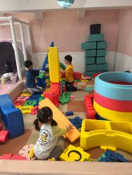 -奈尔宝·儿童乐园·亲子餐厅(华采天地店)