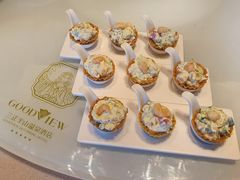 脆皮虾沙律盏-东莞塘厦三正半山温泉酒店·汉宫中餐厅