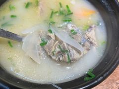 清炖羊羔肉汤-贯贯吉·清真餐厅(浙江中路店)