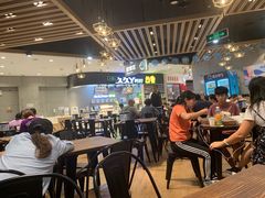 大堂-盒马鲜生(岭南新世界店)