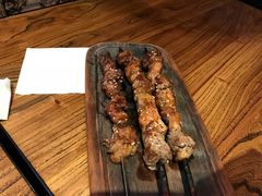 -阿里家·新疆烤肉酒場 by MIG