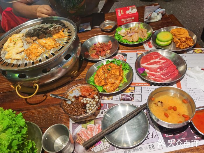 悟能八戒烤肉自助(秦隆步行街店)图片