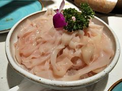 -墨居上隐·院子里火锅(峨眉店)