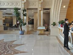 -碧中海汤泉汗蒸酒店