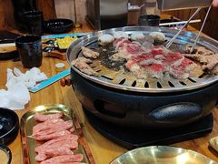 -合易泓烤肉·海肠捞饭(火车站店)