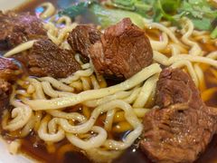 -清真吴记门钉肉饼·喜多利