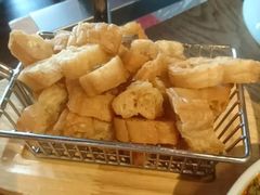 -三人行骨头王火锅(长寿店)