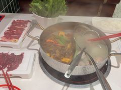 -八合里潮汕鲜牛肉火锅(上海汇智广场店)