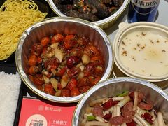 -靓虾二哥长沙地标小龙虾(五一广场店)