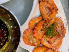 -覃记海鲜美食餐厅