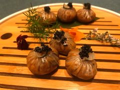 鱼子酱菌香布袋-三利音·东方司宴(外滩店)