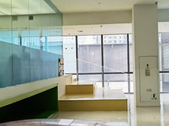 -爱睿思儿童早教亲子游泳(万象城店)