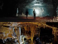 -途柚团建·拓展培训·年会策划