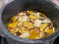 -野·大山里野生菌石锅土鸡(益田假日店)