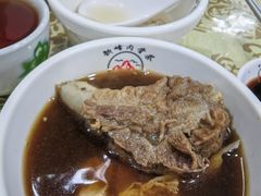 -新峰肉骨茶