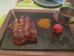 -西语炭烧牛排·西厨(滨湖万科里店)