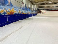 -乔波室内滑雪场