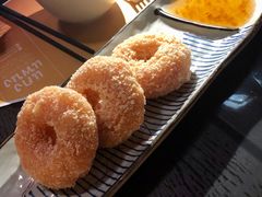 炸虾饼配泰国梅子酱-帕蓝·暹罗料理(大学路店)