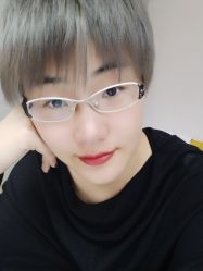 -变画·发型STUDIO