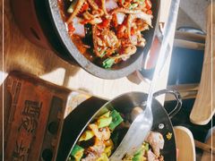 -聚鑫朋酸菜肥肠(文艺路口店)
