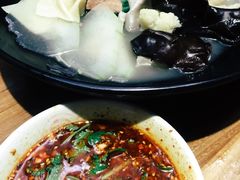 -万记麻辣烫国展总店