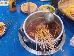 -马路边边串串香(双井直营店)