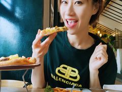 -必胜客(南锣鼓巷店)