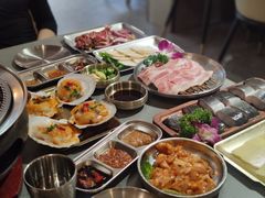 -围炉肉舍•炭烤活鳗•丹东海鲜烤肉(步行街店)