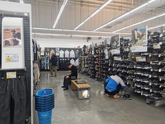 -迪卡侬(大关店)