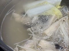 -三个椰子·现砍椰子鸡(金源CBD店)