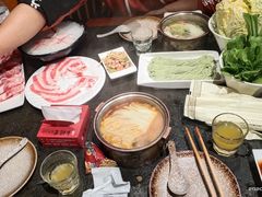 -幸福里四季火锅店