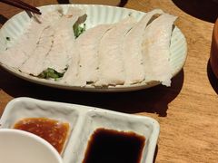 现蒸白切肉-麽麽家•爆炒牛肉饭(景瑞时光里店)